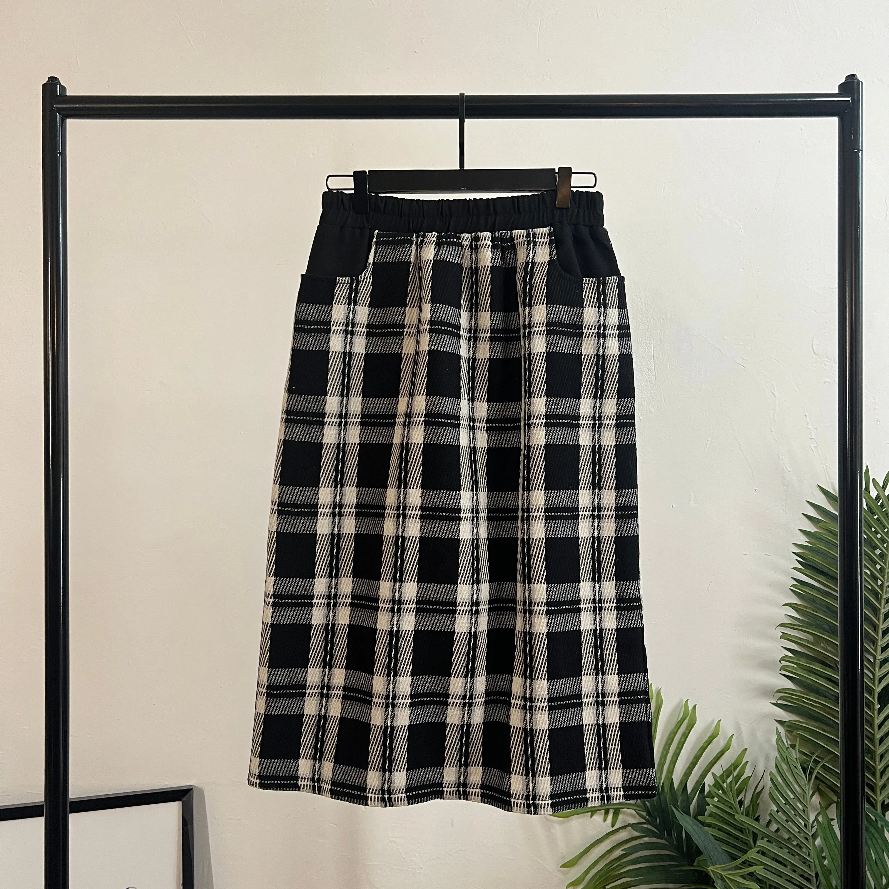 241497 - A Line Skirt